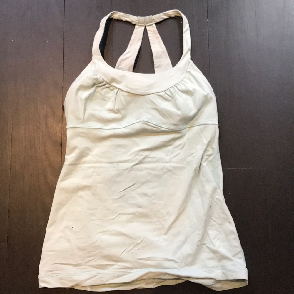 Lululemon tank with bra, baby blue
